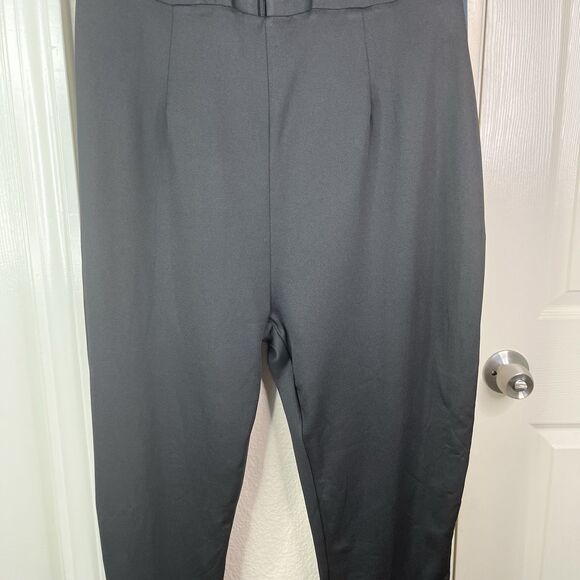 Bebe Bar Detail Jumpsuit Women’s Size Medium Black Gold Bar New - Picture 3 of 13